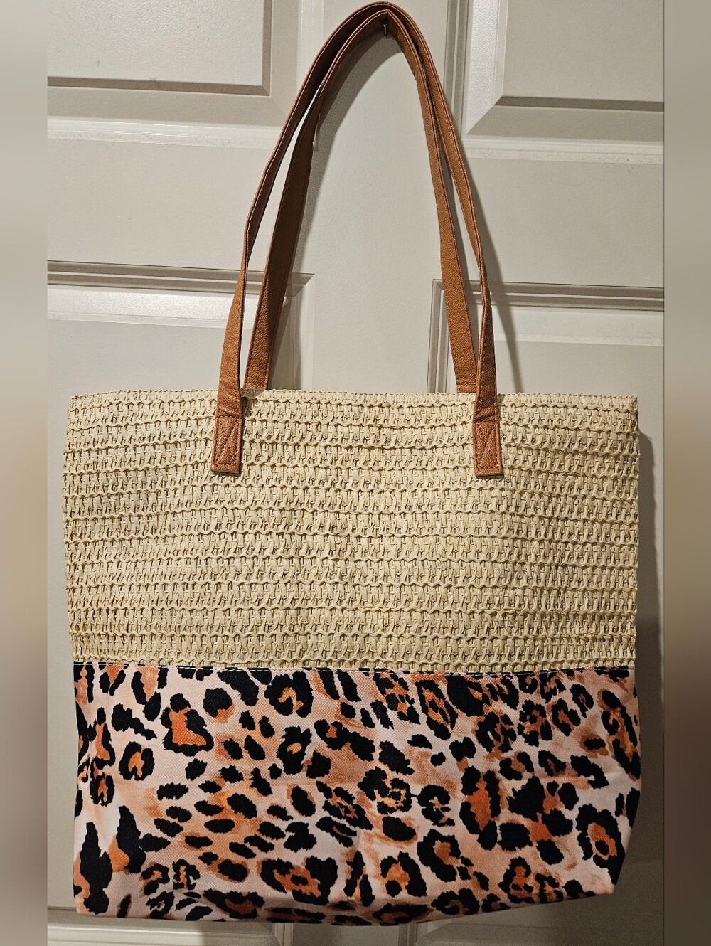 NWT Leopard Print Straw Tote Bag - Picture 3 of 6